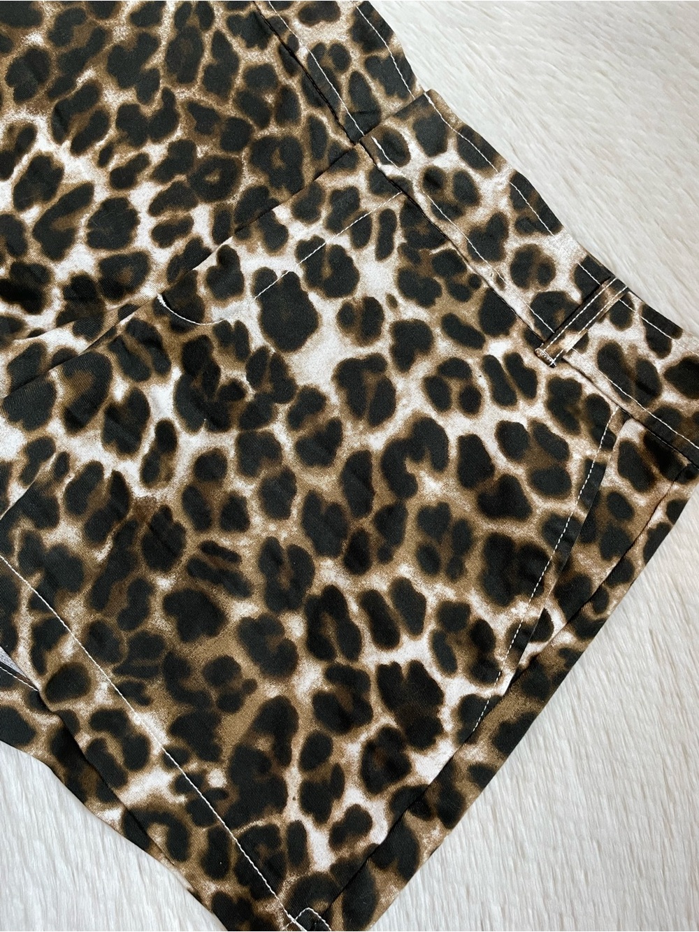 New York & company Leopard Print Women’s Shorts size 6 - Picture 9 of 17